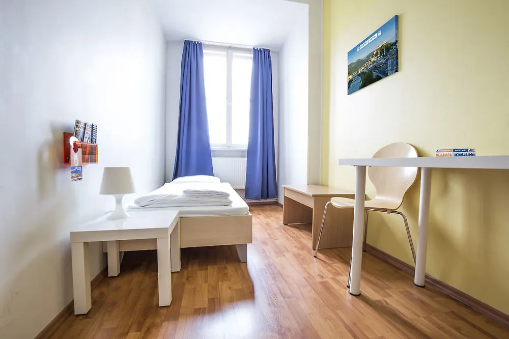 A&O Salzburg Hauptbahnhof Hostel 0*,  Oostenrijk